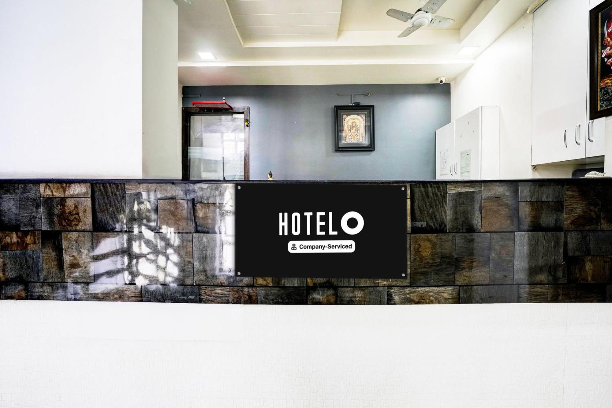 Super Hotel O Nashik Road Formerly The Address Hotel エクステリア 写真